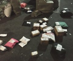 【上海】郵便物が集合ポスト周辺に投げ出されている！